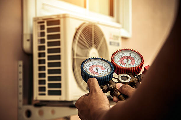 Professional Ac Installation technician working in Brockton, PA